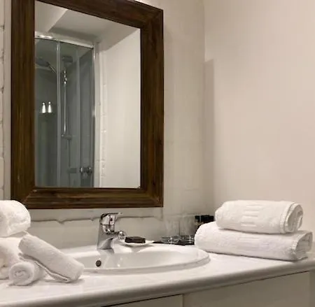 Bastide Sainte Anne Hotel