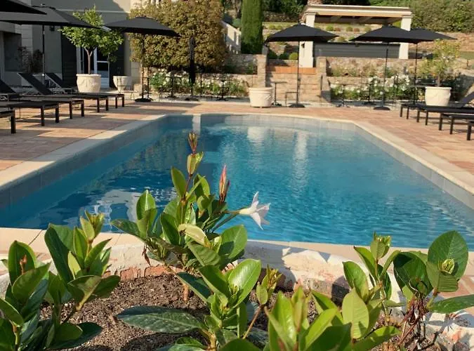 Otel Bastide Sainte Anne *